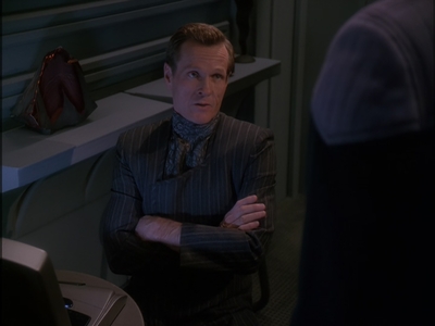 STAR_TREK_DEEP_SPACE_NINE_-_E7X16_INTER_ARMA_ENIM_SILENT_LEGES_0660.jpg