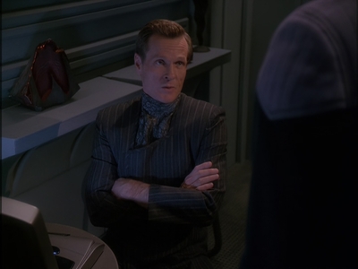 STAR_TREK_DEEP_SPACE_NINE_-_E7X16_INTER_ARMA_ENIM_SILENT_LEGES_0663.jpg