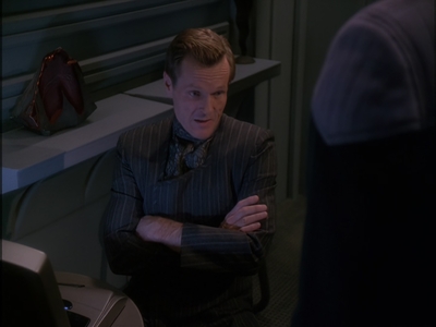 STAR_TREK_DEEP_SPACE_NINE_-_E7X16_INTER_ARMA_ENIM_SILENT_LEGES_0667.jpg