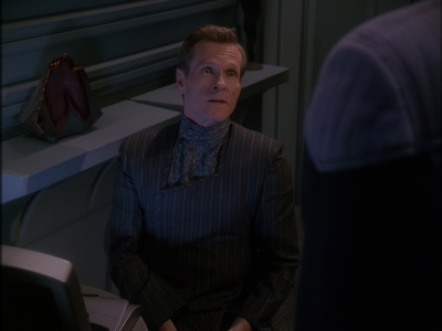 STAR_TREK_DEEP_SPACE_NINE_-_E7X16_INTER_ARMA_ENIM_SILENT_LEGES_0699.jpg