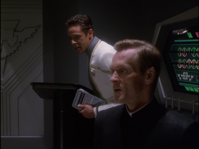 STAR_TREK_DEEP_SPACE_NINE_-_E7X16_INTER_ARMA_ENIM_SILENT_LEGES_0755.jpg