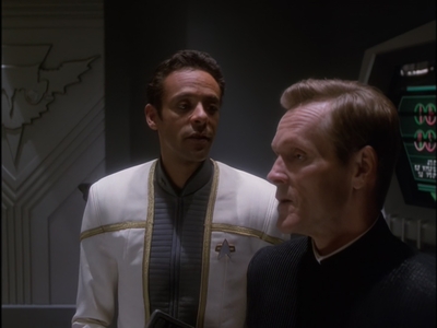 STAR_TREK_DEEP_SPACE_NINE_-_E7X16_INTER_ARMA_ENIM_SILENT_LEGES_0760.jpg