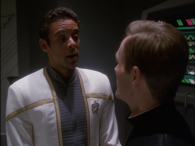 STAR_TREK_DEEP_SPACE_NINE_-_E7X16_INTER_ARMA_ENIM_SILENT_LEGES_0826.jpg