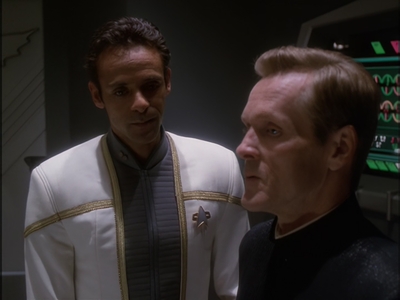 STAR_TREK_DEEP_SPACE_NINE_-_E7X16_INTER_ARMA_ENIM_SILENT_LEGES_0856.jpg