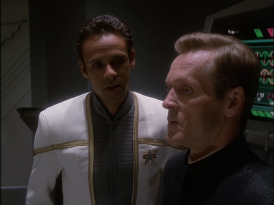 STAR_TREK_DEEP_SPACE_NINE_-_E7X16_INTER_ARMA_ENIM_SILENT_LEGES_0859.jpg