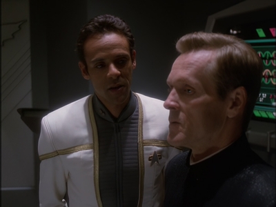 STAR_TREK_DEEP_SPACE_NINE_-_E7X16_INTER_ARMA_ENIM_SILENT_LEGES_0860.jpg