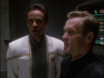 STAR_TREK_DEEP_SPACE_NINE_-_E7X16_INTER_ARMA_ENIM_SILENT_LEGES_0878.jpg