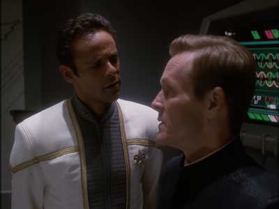 STAR_TREK_DEEP_SPACE_NINE_-_E7X16_INTER_ARMA_ENIM_SILENT_LEGES_0916.jpg