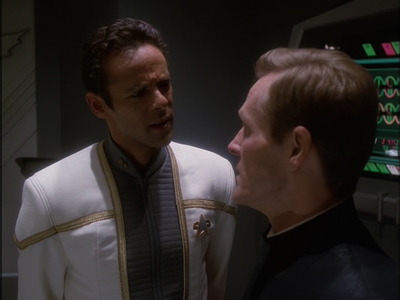 STAR_TREK_DEEP_SPACE_NINE_-_E7X16_INTER_ARMA_ENIM_SILENT_LEGES_0918.jpg
