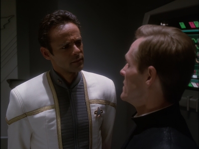STAR_TREK_DEEP_SPACE_NINE_-_E7X16_INTER_ARMA_ENIM_SILENT_LEGES_0921.jpg