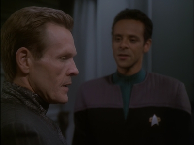 STAR_TREK_DEEP_SPACE_NINE_-_E7X16_INTER_ARMA_ENIM_SILENT_LEGES_0975.jpg
