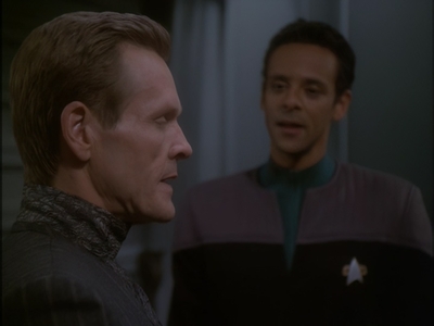 STAR_TREK_DEEP_SPACE_NINE_-_E7X16_INTER_ARMA_ENIM_SILENT_LEGES_0978.jpg