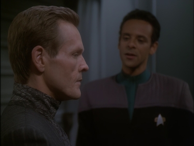 STAR_TREK_DEEP_SPACE_NINE_-_E7X16_INTER_ARMA_ENIM_SILENT_LEGES_0985.jpg