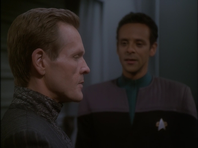 STAR_TREK_DEEP_SPACE_NINE_-_E7X16_INTER_ARMA_ENIM_SILENT_LEGES_0996.jpg