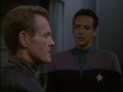STAR_TREK_DEEP_SPACE_NINE_-_E7X16_INTER_ARMA_ENIM_SILENT_LEGES_1004.jpg