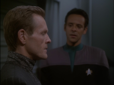 STAR_TREK_DEEP_SPACE_NINE_-_E7X16_INTER_ARMA_ENIM_SILENT_LEGES_1008.jpg