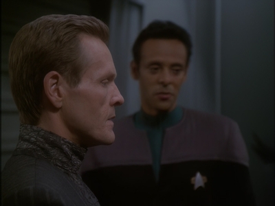 STAR_TREK_DEEP_SPACE_NINE_-_E7X16_INTER_ARMA_ENIM_SILENT_LEGES_1012.jpg