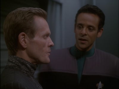 STAR_TREK_DEEP_SPACE_NINE_-_E7X16_INTER_ARMA_ENIM_SILENT_LEGES_1015.jpg