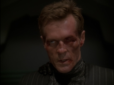 STAR_TREK_DEEP_SPACE_NINE_-_E7X16_INTER_ARMA_ENIM_SILENT_LEGES_1097.jpg