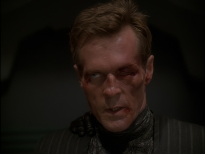 STAR_TREK_DEEP_SPACE_NINE_-_E7X16_INTER_ARMA_ENIM_SILENT_LEGES_1100.jpg