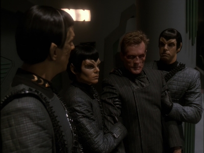 STAR_TREK_DEEP_SPACE_NINE_-_E7X16_INTER_ARMA_ENIM_SILENT_LEGES_1140.jpg