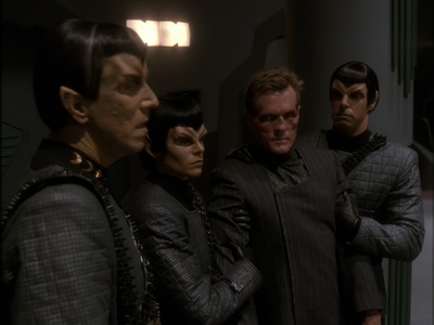 STAR_TREK_DEEP_SPACE_NINE_-_E7X16_INTER_ARMA_ENIM_SILENT_LEGES_1141.jpg