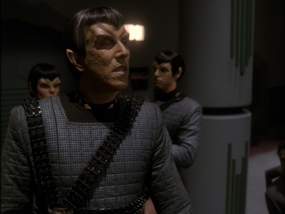 STAR_TREK_DEEP_SPACE_NINE_-_E7X16_INTER_ARMA_ENIM_SILENT_LEGES_1145.jpg