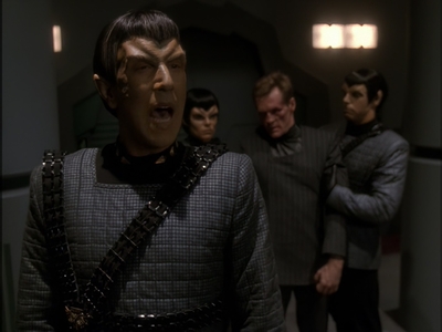 STAR_TREK_DEEP_SPACE_NINE_-_E7X16_INTER_ARMA_ENIM_SILENT_LEGES_1149.jpg
