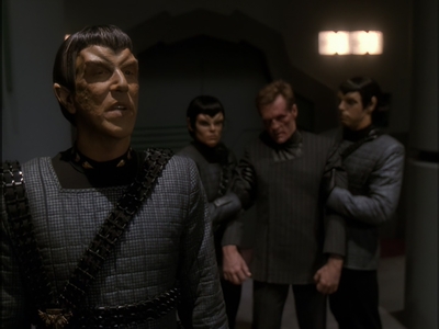 STAR_TREK_DEEP_SPACE_NINE_-_E7X16_INTER_ARMA_ENIM_SILENT_LEGES_1154.jpg