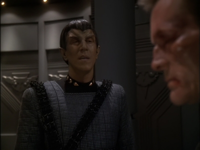 STAR_TREK_DEEP_SPACE_NINE_-_E7X16_INTER_ARMA_ENIM_SILENT_LEGES_1202.jpg