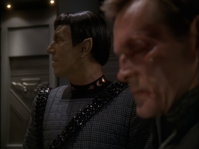STAR_TREK_DEEP_SPACE_NINE_-_E7X16_INTER_ARMA_ENIM_SILENT_LEGES_1207.jpg