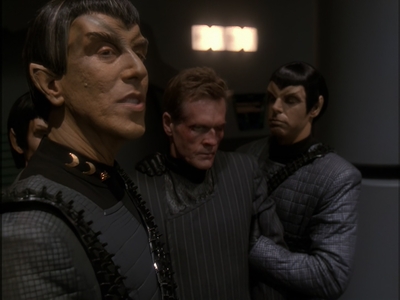 STAR_TREK_DEEP_SPACE_NINE_-_E7X16_INTER_ARMA_ENIM_SILENT_LEGES_1215.jpg
