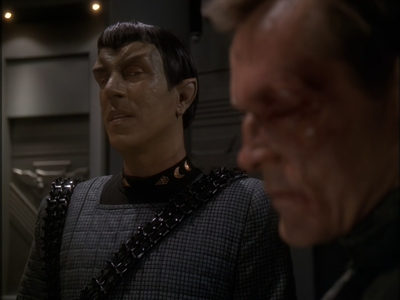 STAR_TREK_DEEP_SPACE_NINE_-_E7X16_INTER_ARMA_ENIM_SILENT_LEGES_1217.jpg