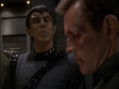 STAR_TREK_DEEP_SPACE_NINE_-_E7X16_INTER_ARMA_ENIM_SILENT_LEGES_1222.jpg