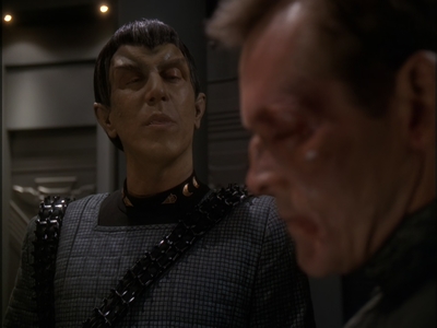 STAR_TREK_DEEP_SPACE_NINE_-_E7X16_INTER_ARMA_ENIM_SILENT_LEGES_1224.jpg