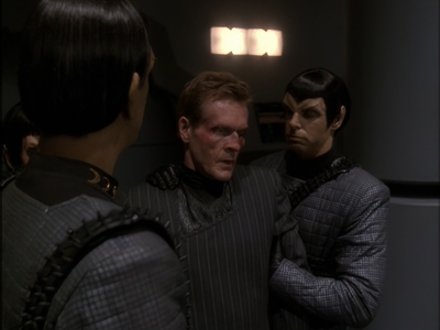 STAR_TREK_DEEP_SPACE_NINE_-_E7X16_INTER_ARMA_ENIM_SILENT_LEGES_1228.jpg