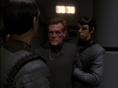 STAR_TREK_DEEP_SPACE_NINE_-_E7X16_INTER_ARMA_ENIM_SILENT_LEGES_1240.jpg