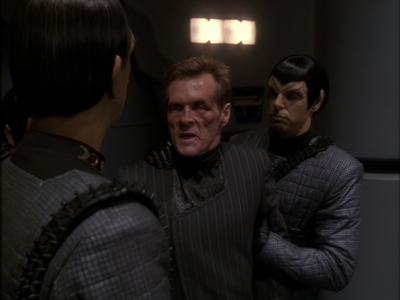 STAR_TREK_DEEP_SPACE_NINE_-_E7X16_INTER_ARMA_ENIM_SILENT_LEGES_1241.jpg