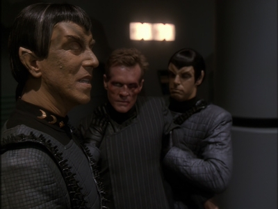 STAR_TREK_DEEP_SPACE_NINE_-_E7X16_INTER_ARMA_ENIM_SILENT_LEGES_1248.jpg