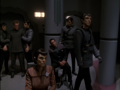 STAR_TREK_DEEP_SPACE_NINE_-_E7X16_INTER_ARMA_ENIM_SILENT_LEGES_1256.jpg
