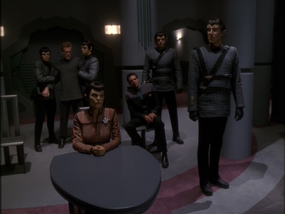 STAR_TREK_DEEP_SPACE_NINE_-_E7X16_INTER_ARMA_ENIM_SILENT_LEGES_1267.jpg
