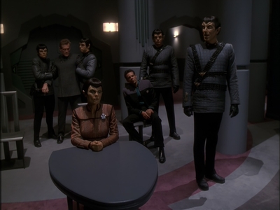 STAR_TREK_DEEP_SPACE_NINE_-_E7X16_INTER_ARMA_ENIM_SILENT_LEGES_1269.jpg