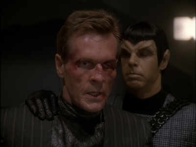 STAR_TREK_DEEP_SPACE_NINE_-_E7X16_INTER_ARMA_ENIM_SILENT_LEGES_1298.jpg