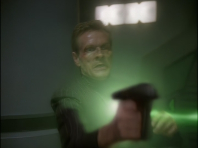 STAR_TREK_DEEP_SPACE_NINE_-_E7X16_INTER_ARMA_ENIM_SILENT_LEGES_1306.jpg