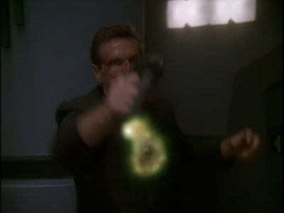 STAR_TREK_DEEP_SPACE_NINE_-_E7X16_INTER_ARMA_ENIM_SILENT_LEGES_1316.jpg