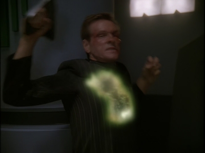 STAR_TREK_DEEP_SPACE_NINE_-_E7X16_INTER_ARMA_ENIM_SILENT_LEGES_1322.jpg