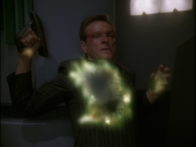 STAR_TREK_DEEP_SPACE_NINE_-_E7X16_INTER_ARMA_ENIM_SILENT_LEGES_1329.jpg