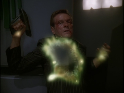 STAR_TREK_DEEP_SPACE_NINE_-_E7X16_INTER_ARMA_ENIM_SILENT_LEGES_1330.jpg