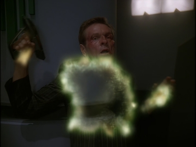 STAR_TREK_DEEP_SPACE_NINE_-_E7X16_INTER_ARMA_ENIM_SILENT_LEGES_1334.jpg