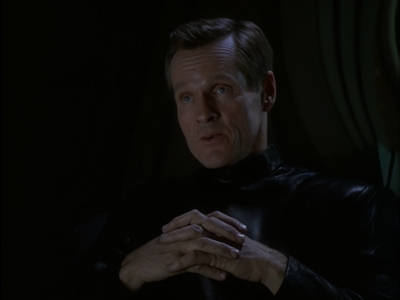 STAR_TREK_DEEP_SPACE_NINE_-_E7X16_INTER_ARMA_ENIM_SILENT_LEGES_1404.jpg